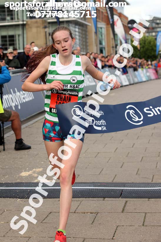 Simplyhealth Junior, 5k and Mini Great North Run. Photo: David T. Hewitson/Sports for All Pics